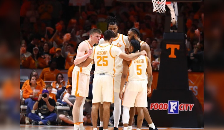 Tennessee Volunteers Clinch Top-Five Spot for Third Straight Time, Shine in Men's College Basketball AP Poll