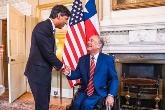 Texas Gov. Abbott Forges Trade Boost, Inks Historic Deal with UK in London