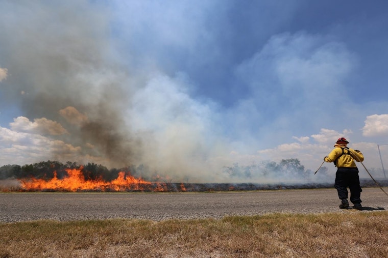 Texas Panhandle Wildfires Claim Over 100 Homes in Fritch as Governor Abbott Prepares to Visit