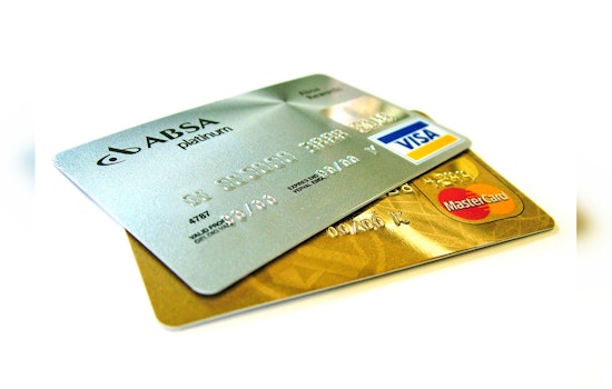 Texas Residents Grapple with Soaring Credit Card and Auto Loan Defaults Amid Economic Pressure