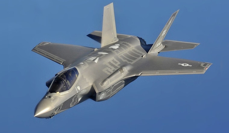 Thunderbirds and F-35s Set to Stun at Luke Days Air Show in West Valley After Six-Year Hiatus