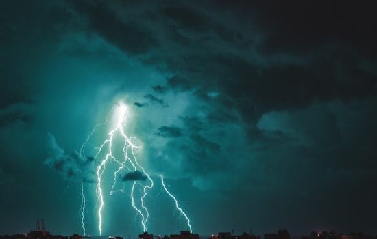 Thunderstorms Wreak Havoc on South Florida Airports, Stranding Spring Break Travelers in Miami and Fort Lauderdale