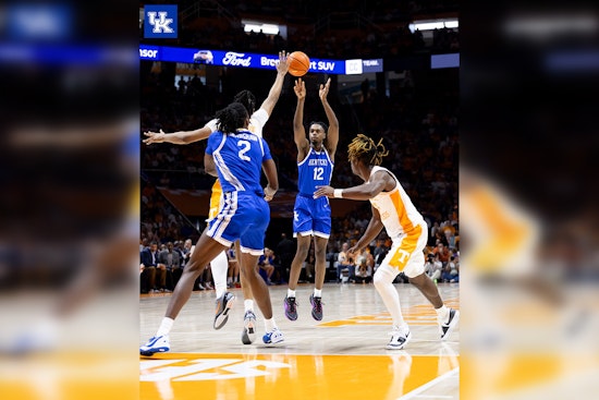 Top-Seed Tennessee Leads Charge as SEC Men's Basketball Tournament Heats Up in Nashville