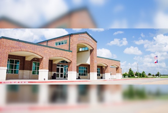 Tot Weilds Glock in Backpack: Shocking Security Slip-Up at Alvin, Texas Elementary School