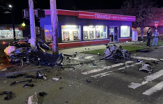 Two Fatal Crashes in One Night Shock Snohomish County, Claiming Lives of Motorcyclist and Driver