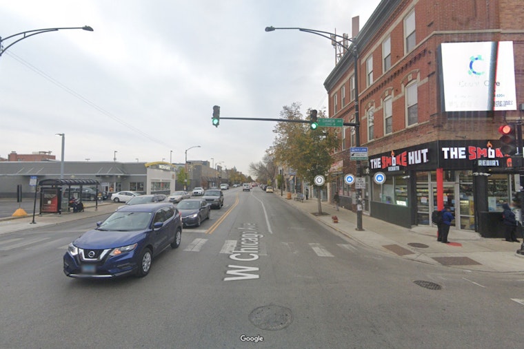 Two Pedestrians Seriously Injured After Being Struck by Car in Chicago's Ukrainian Village