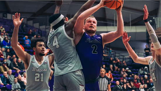 Tyler Robertson's 32 Points Propel Portland to Overtime Triumph Over Santa Clara in College Hoops