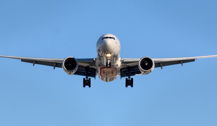 United Passengers Experience Fear as Engine Flames Force Emergency Return to Houston