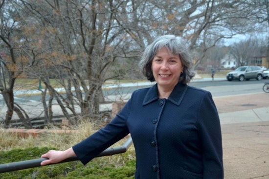 University of Minnesota Expert Advises on Navigating Retirement, Highlights 'Unretirement' Trend