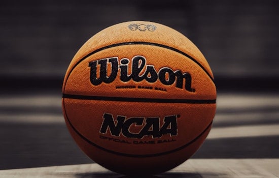 Volunteers Charge into Elite Eight with Victory Over Creighton, Purdue Awaits in Detroit Showdown