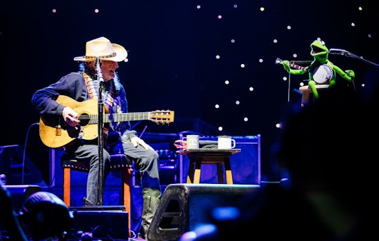 Willie Nelson and Kermit the Frog's Storied Duet at Luck Reunion Wins Over Spicewood, Texas