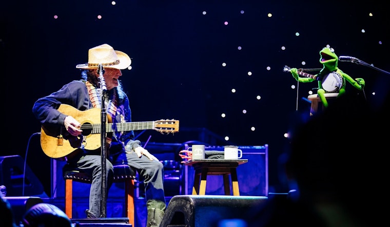 Willie Nelson and Kermit the Frog's Storied Duet at Luck Reunion Wins Over Spicewood, Texas