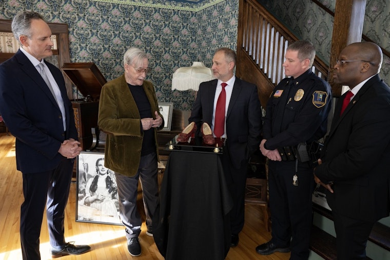 "Wizard of Oz" Ruby Slippers Returned to Owner After Nearly Two Decades: FBI and Grand Rapids Police Restore Americana Treasure