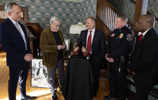 "Wizard of Oz" Ruby Slippers Returned to Owner After Nearly Two Decades: FBI and Grand Rapids Police Restore Americana Treasure