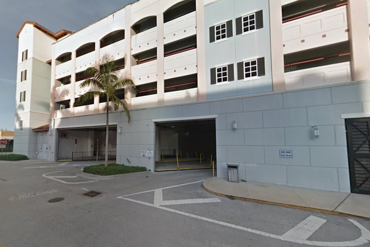 Woman Injured in Delray Beach Parking Garage Shooting, Gunman Sought by Police