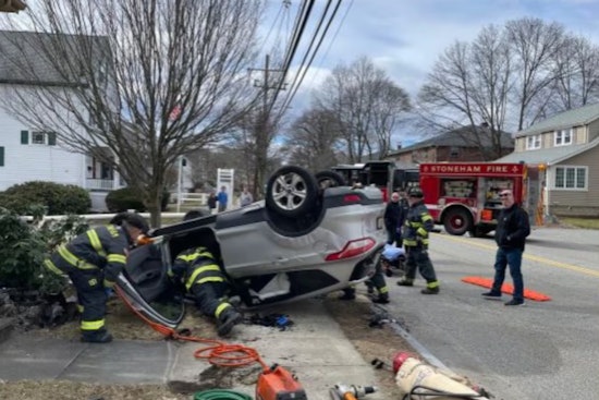 Woman Rescued by First Responders After Dramatic Rollover Crash in Stoneham