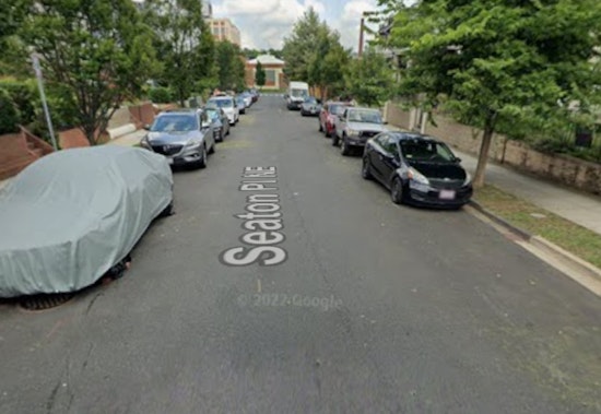 17 Residents and 2 Dogs Displaced by Fiery Outbreak in Northeast D.C. Apartment Building