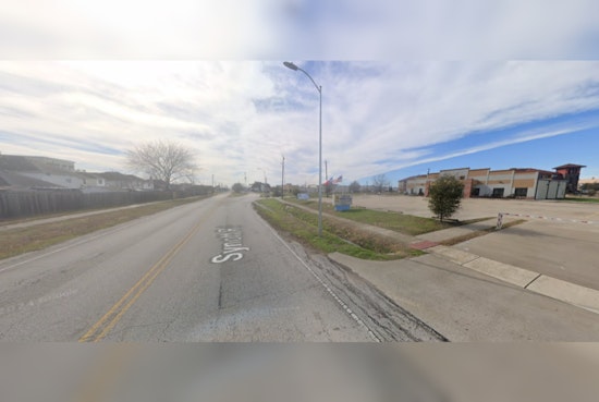 2 Dead, 1 Injured in Tragic Head-On Collision on Houston's Synott Road