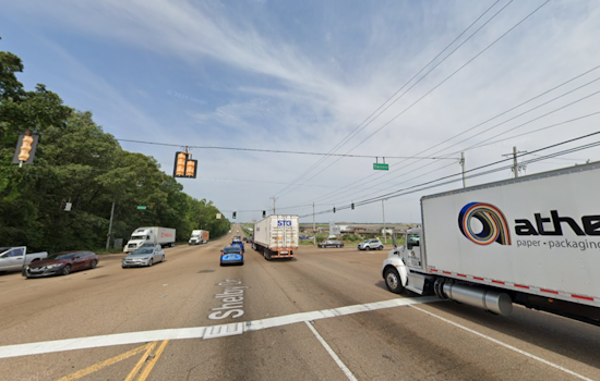 2 Dead, 4 Injured in Overnight Multi-Vehicle Crash Near Memphis Airport