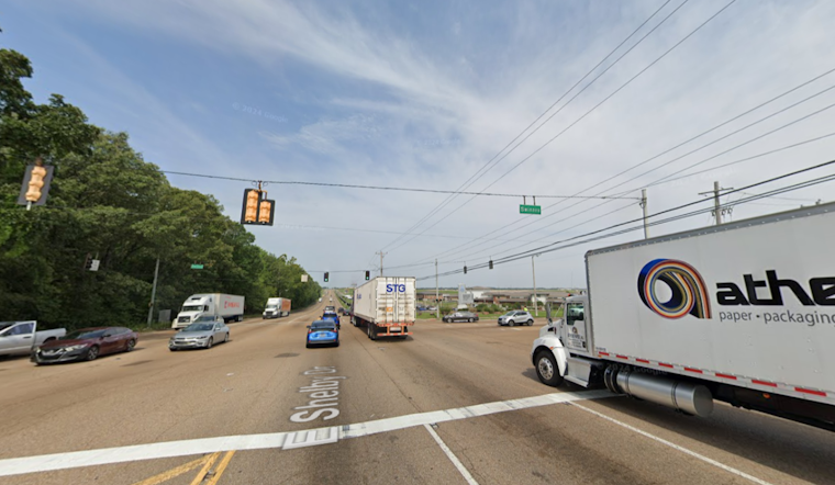 2 Dead, 4 Injured in Overnight Multi-Vehicle Crash Near Memphis Airport