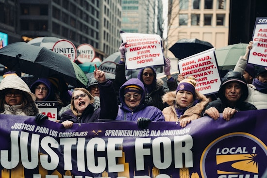 8,000 Chicagoland Janitors Win Big with Wage Hikes and Better Benefits in New SEIU Local 1 Contracts