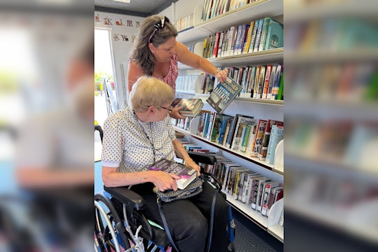 AJ Library Fuses Love of Books with Digital Festivities During National Library Week