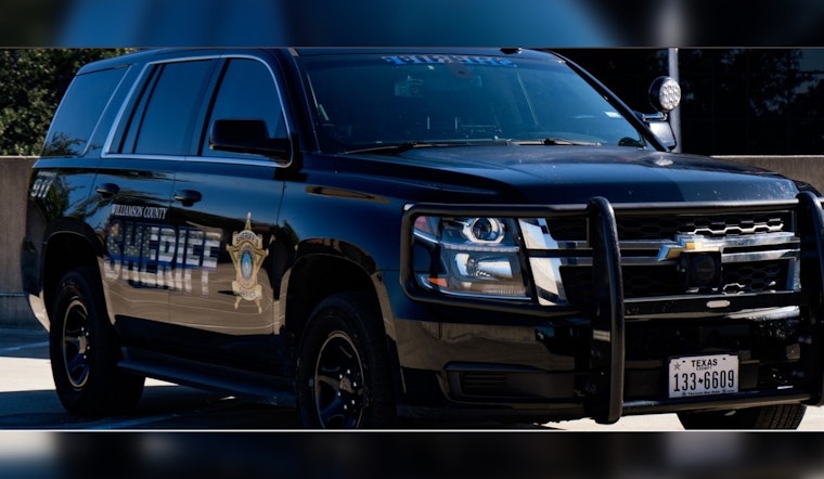 Armed Suspects at Large Following High-Speed Chase and Car Theft in Leander, Texas