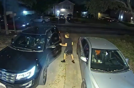 Armed Youths Suspected of Northwest Side Vehicle Burglary Spark San Antonio Police Manhunt
