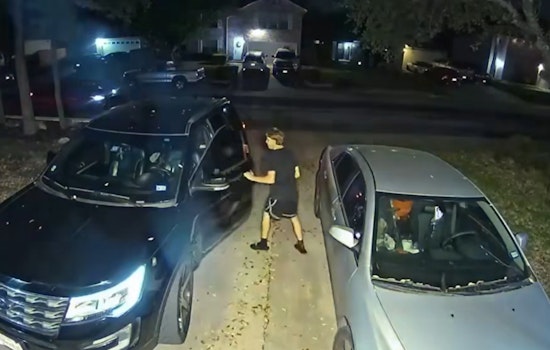 Armed Youths Suspected of Northwest Side Vehicle Burglary Spark San Antonio Police Manhunt