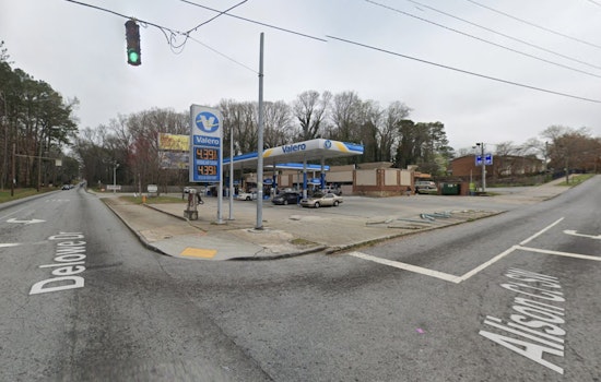 Atlanta Police Seek Suspect Accused of Assaulting, Robbing Elderly Man in Southwest Store