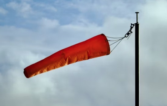 Atlanta Prepares for 30 MPH Gusts as Windy Days Approach Amid Variable Spring Weather