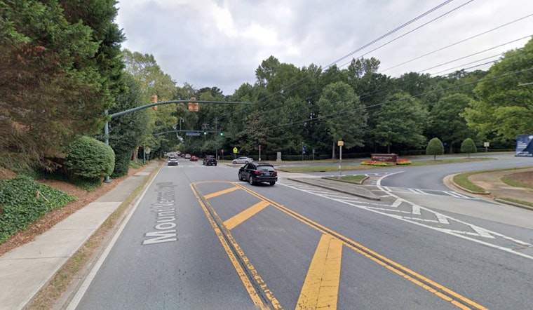 Atlanta Road Closures and School Evacuation Triggered by Gas Leak on Mount Vernon Highway