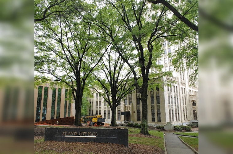 Atlanta's Animal Control Services Debate Turns Contentious at Fulton County Meeting