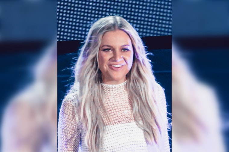 Austin Hosts CMT Music Awards: Stars Tribute to Toby Keith and Trisha Yearwood Earns Humanitarian Nod