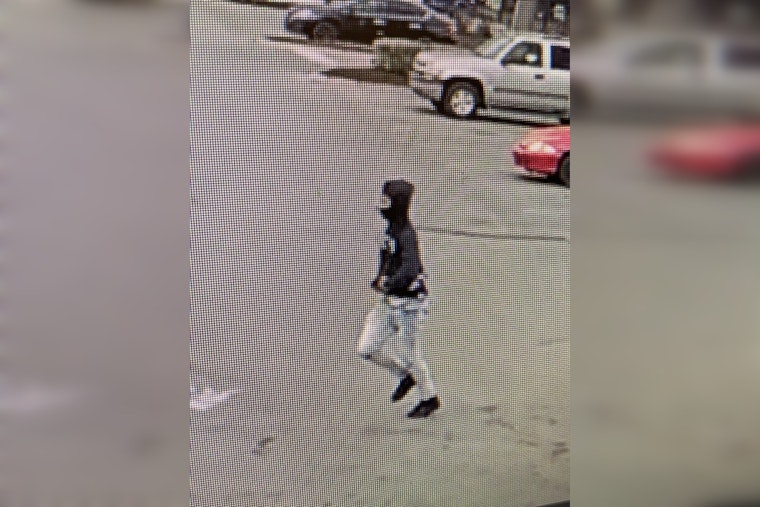 Authorities Seek Suspect in Attempted Robbery and Shooting at Nashville Food Lion Parking Lot