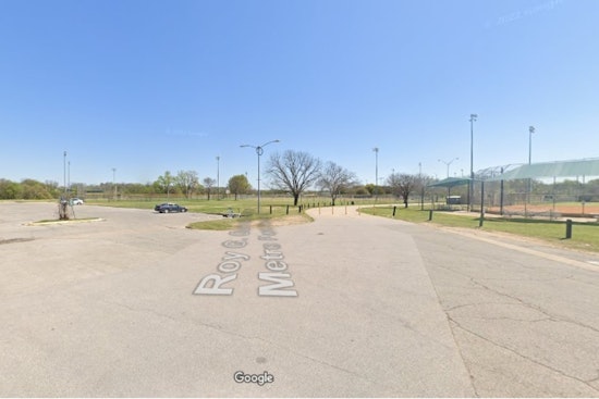 Body Found in Lady Bird Lake Near Austin's Roy G. Guerrero Park Sparks Death Investigation