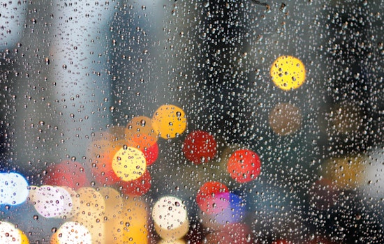 Boston Battles April Nor'easter as Snow, Sleet, and Wind Cause Traffic and Power Outage Fears