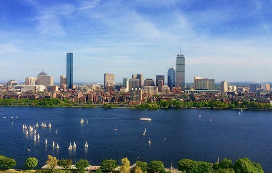 Boston's Unsettled Week Ahead, Sun, Frost, Showers and a Sunny Finale, Says National Weather Service