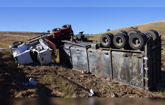 Box Truck Rollover on I-495 in Berlin, MA Causes Injuries and Traffic Delays