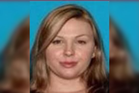 California Woman's Desperate 911 Call Went Awry; Later Found in Deceased Arizona Desert