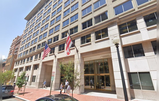 Capitol Clash, Pennsylvania Man Cuffed for Assaulting Officers with Weapon During Jan 6 Riot