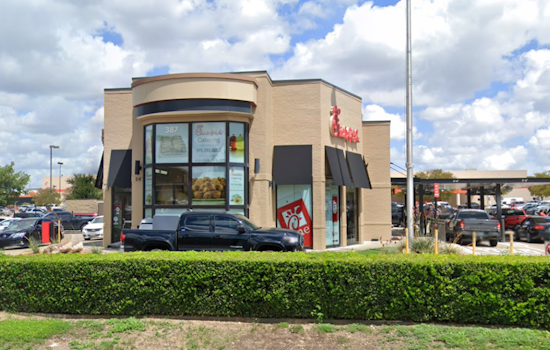 Cedar Hill Residents Invited to "Chicken with the Chief" Event at Local Chick-fil-A