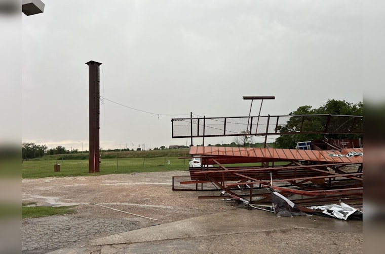 Central Texas Weather Fury, Storms Topple Power Lines, Flipping Food Trucks, Tornadoes Claim Lives from Oklahoma to Iowa