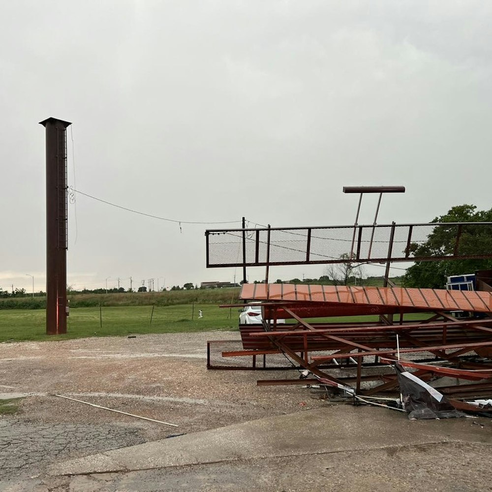 Central Texas Weather Fury, Storms Topple Power Lines, Flipping Food Trucks, Tornadoes Claim Lives from Oklahoma to Iowa