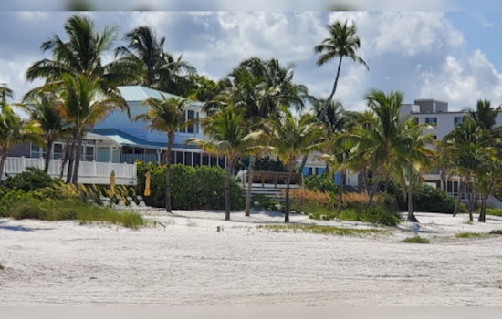 Chaos at Fort Myers Beach, Woman Detained After Reckless Jeep Ride Sends Sunbathers Scrambling