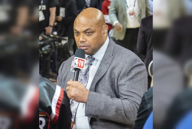 Charles Barkley Sparks Outrage with Remarks on Galveston, Retracts