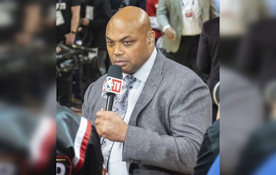 Charles Barkley Sparks Outrage with Remarks on Galveston, Retracts After Clashing with Beyoncé's Mother