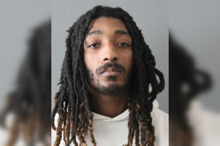 Chicago Man Faces Murder Charges, Extradited for Detention Hearing; City Opens Migrant Shelter in Partnership with Archdiocese