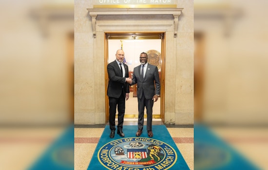 Chicago Mayor Embraces Ukrainian Prime Minister in a Solidarity Pact for Expats and War Efforts