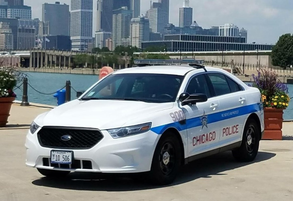 Chicago Police Issue Alert After Multiple Early Morning Armed